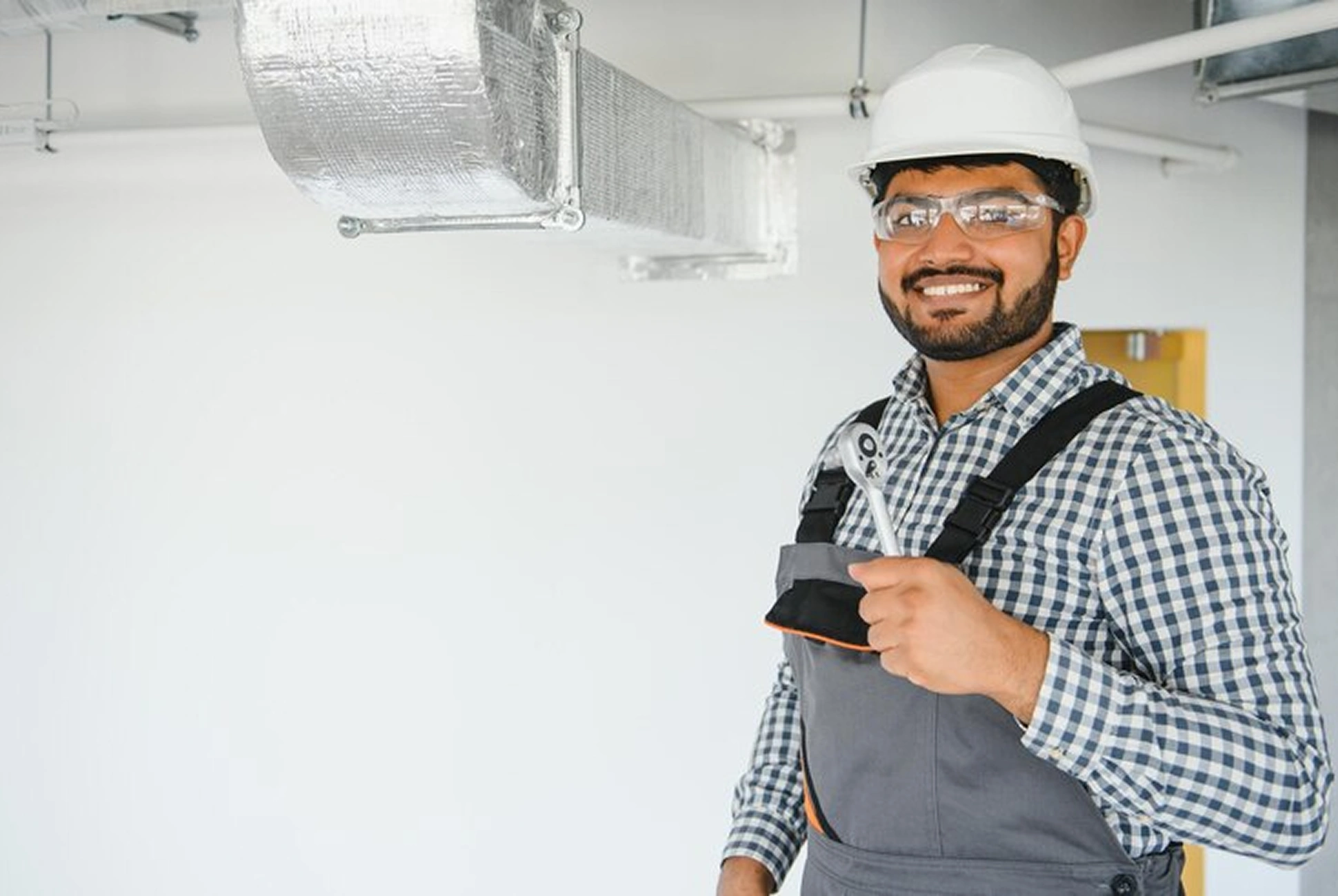 AC gas refilling and maintenance service at home in Coimbatore